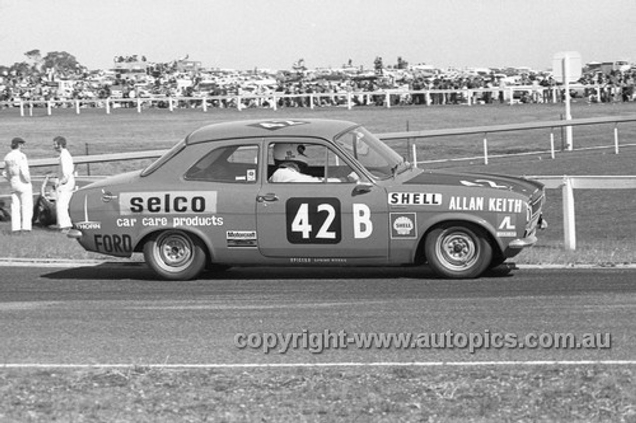 72289 - Allan Keith, Ford Escort - Sandown 1972  - Photographer Peter D'Abbs