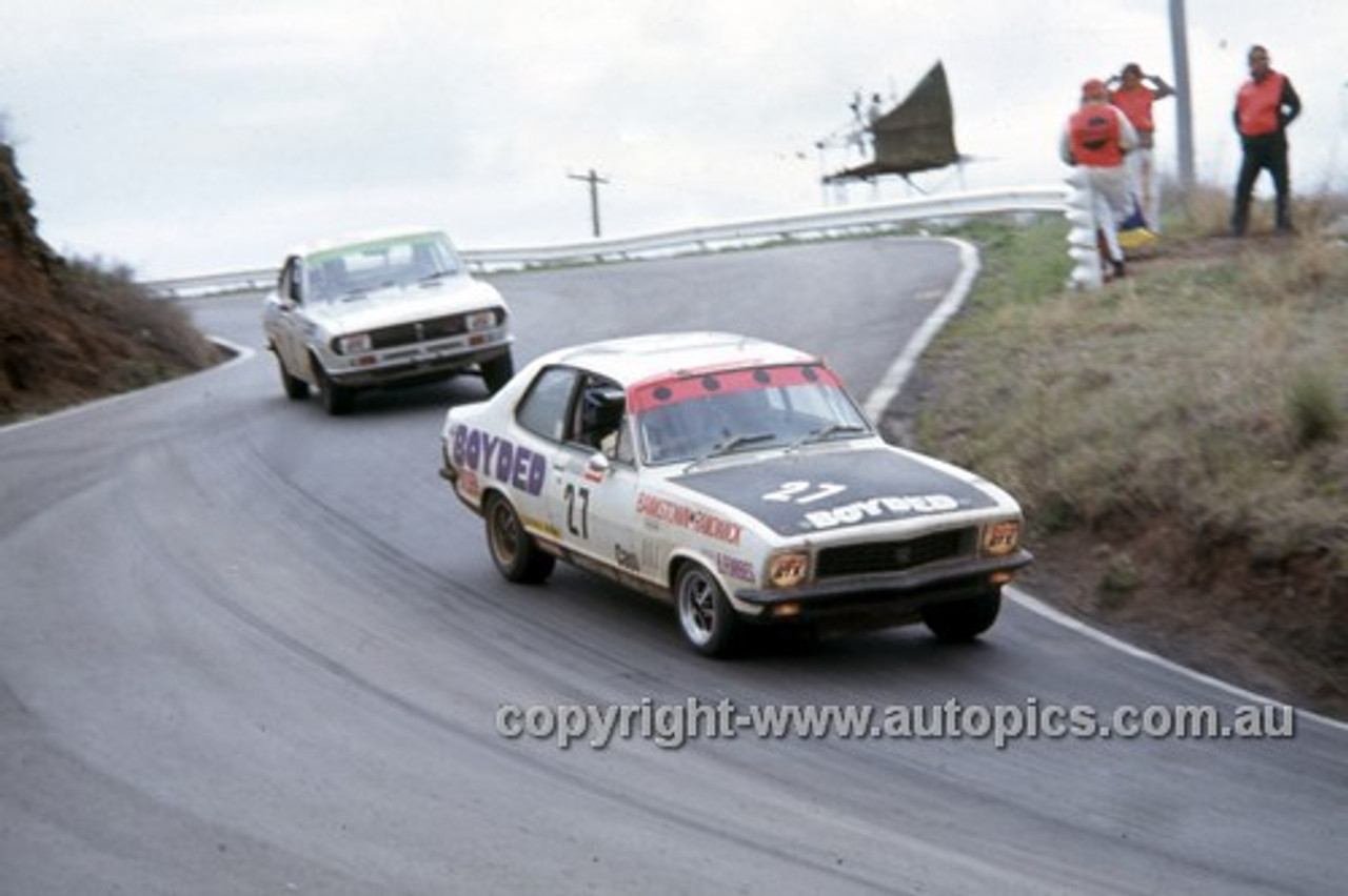 72855 - Bob Forbes Holden Torana LJ XU1 - Hardie Ferodo 500 Bathurst 1972