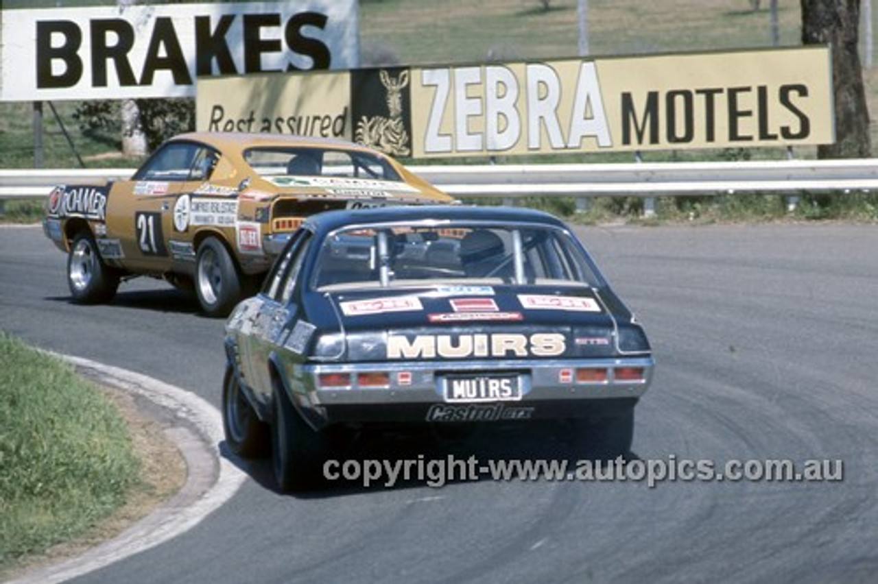 73803  - Ray Kaleda / Peter Granger, Valiant Charger E49 & Ron Dickson / Bob Stevens, HQ Monaro GTS 308 - Hardie Ferodo 1000  Bathurst 1973