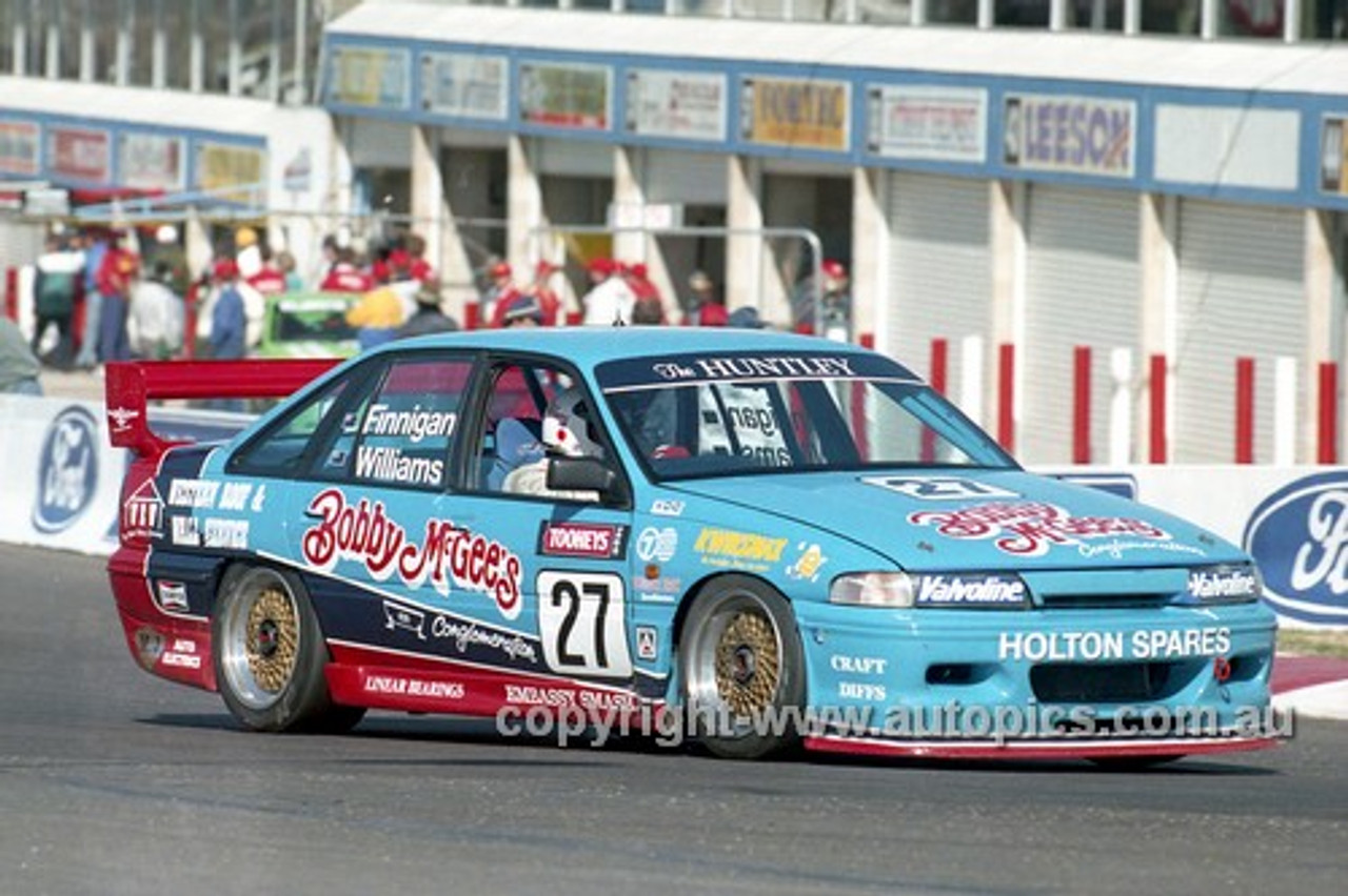 94829  - Terry Finnigan / Steve Williams, Commodore VP  - Tooheys 1000 Bathurst 1994 - Photographer Marshall Cass