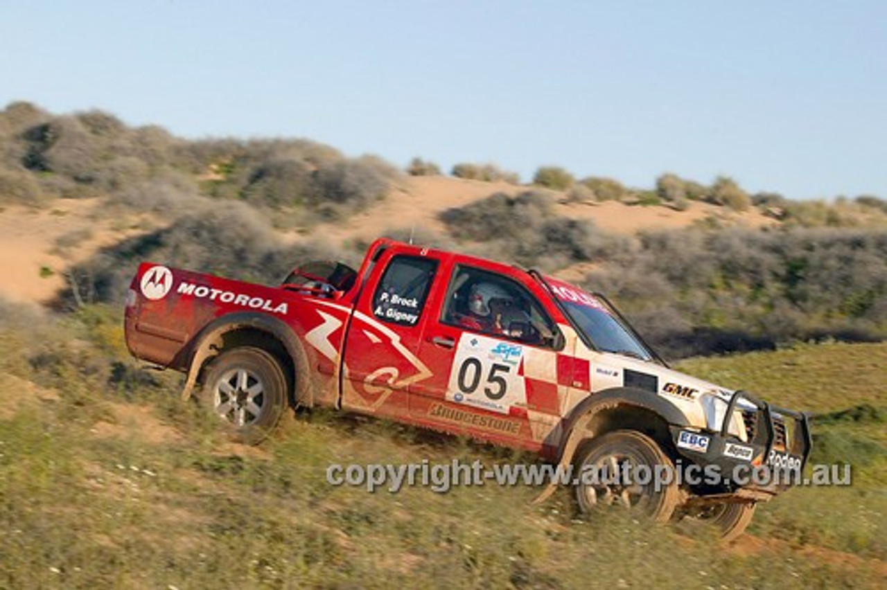 203044 - Peter Brock & Anne Gigney, Holden Rodeo - Australian Safari 2003