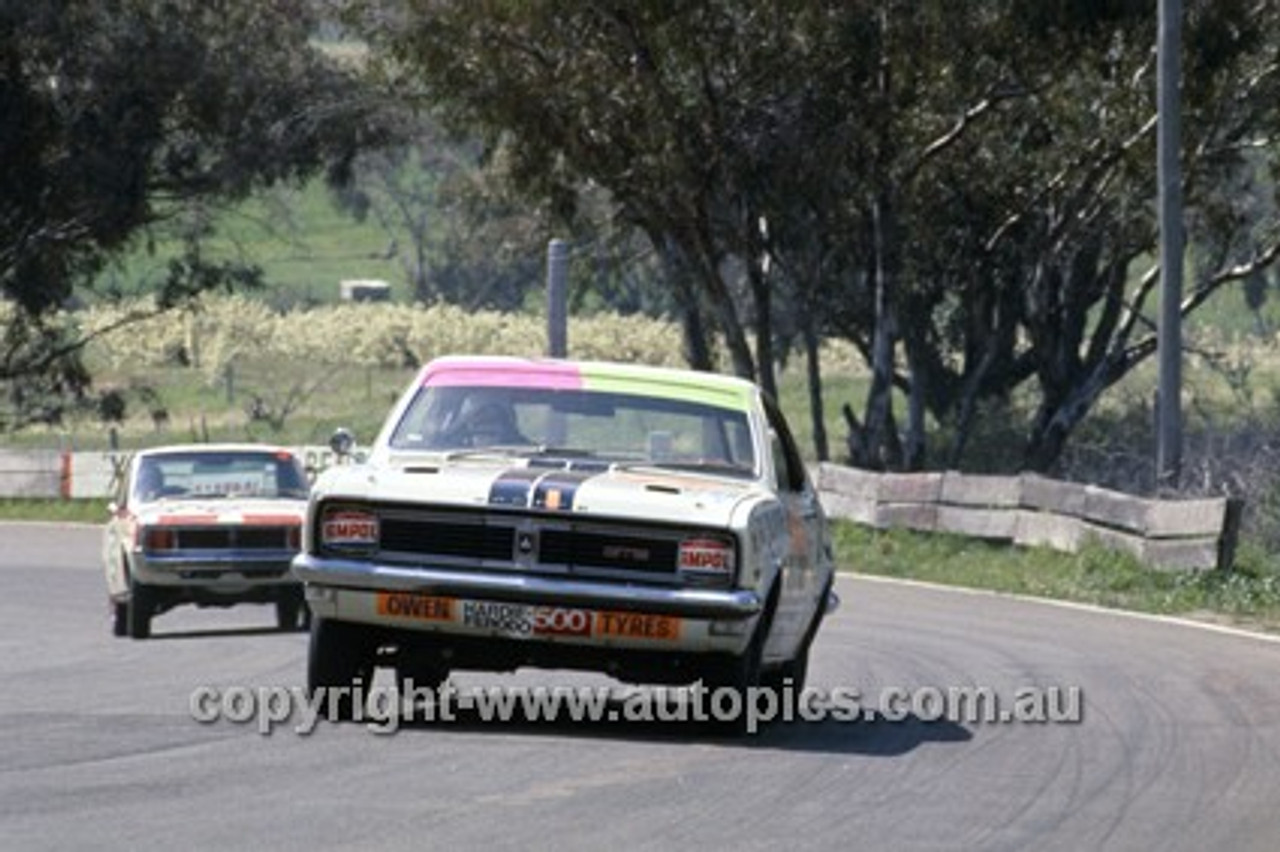 699017 - Digby Cooke & David Bowden, Holden Monaro 350 - Bathurst 1969