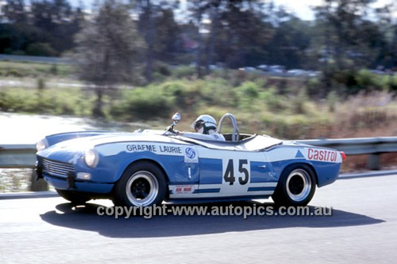 71498 - Graham Laurie Triumph Spitfire - Warwick Farm 1971