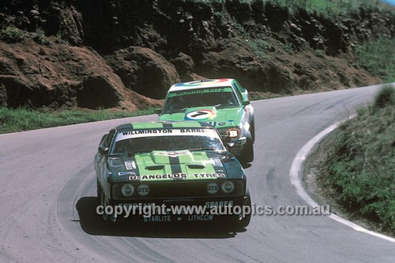 78871 -  Garry Willmington & Jeff Barnes  - Ford  Falcon XC GS - Hardie Ferodo 1000 Bathurst 1978