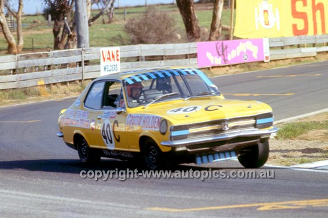 70826 - Peter Brock & Bob Morris,    Hardie Ferodo 500, Bathurst, 1970, Holden Torana LC XU1
