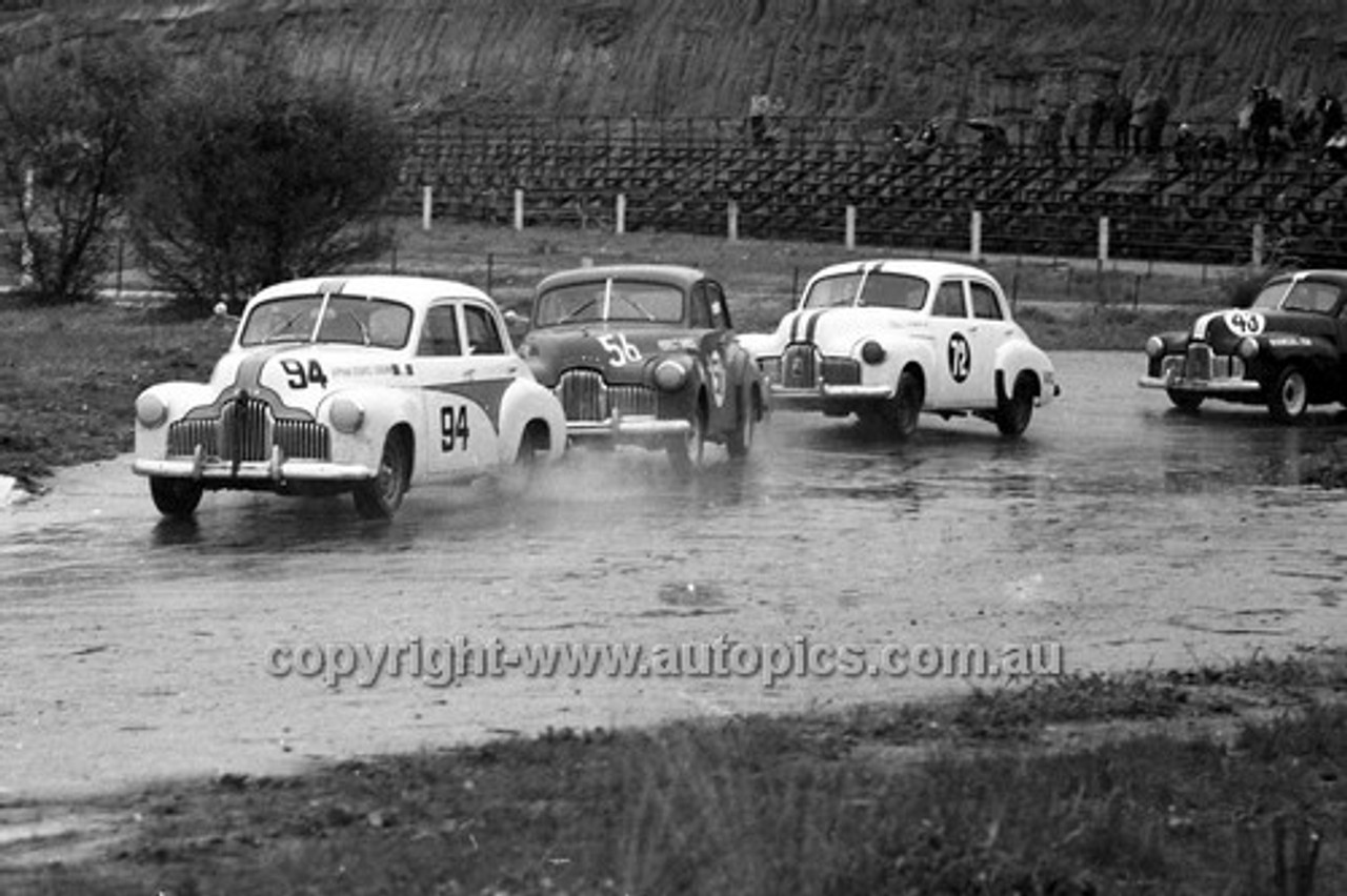 64119 - David  Tonks, Bob Anderson, B. Shore & Norm Gown Folden FX - Hume Weir 20th September 1964 - Photographer Bruce Wells