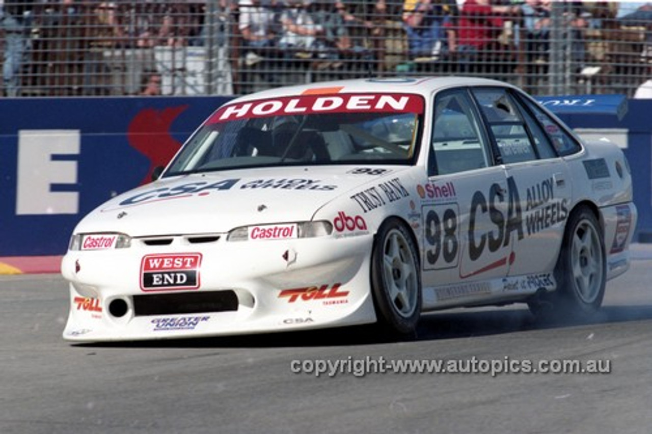 99351 - Kerry Brewer, Holden Commodore VS - Adelaide 500 1999 - Photographer Marshall Cass