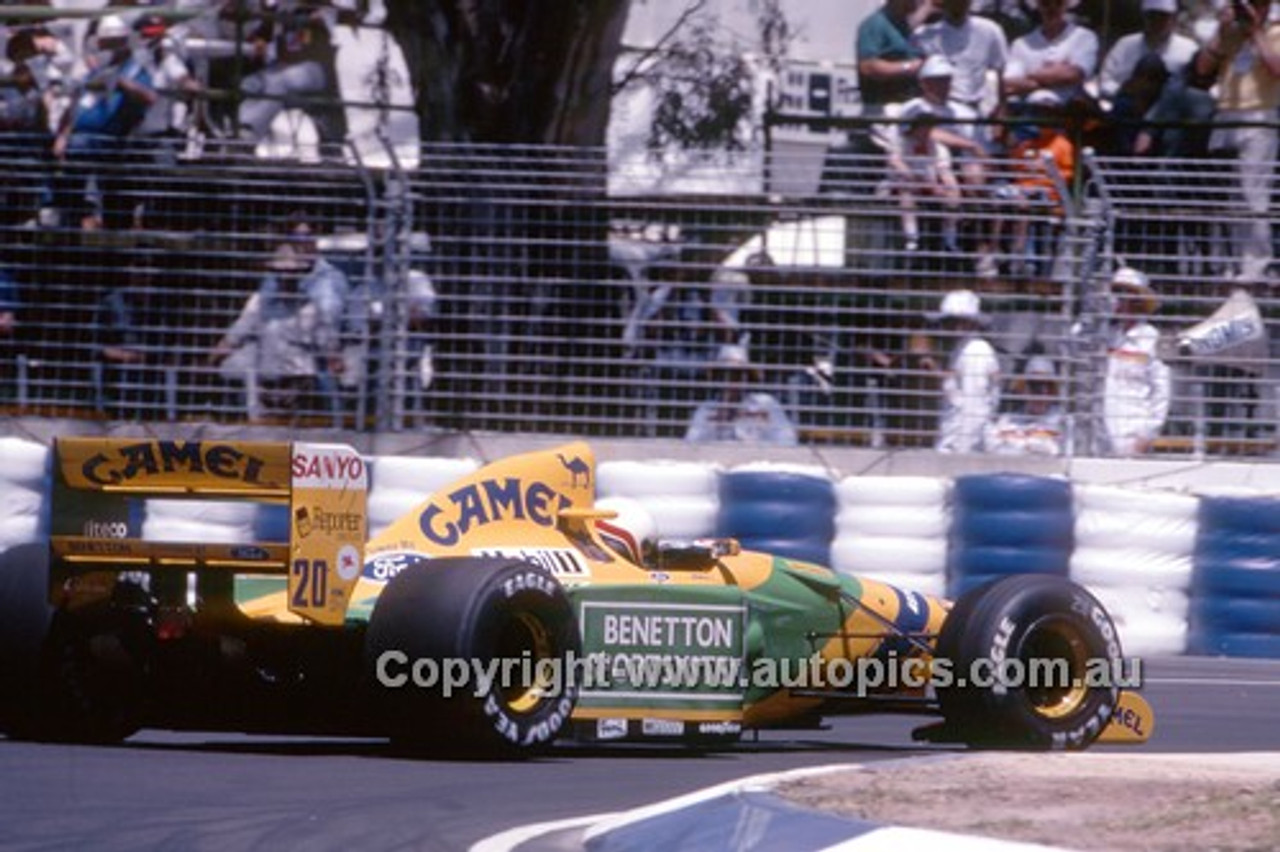 92514 - Michael Schumacher, Benetton-Ford - 2nd Place Australian Grand Prix - Adelaide 1992