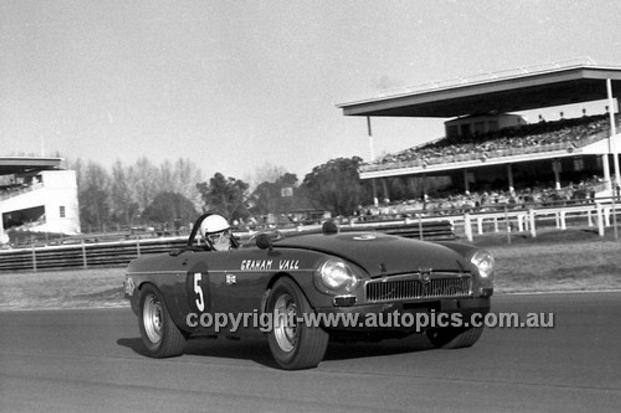 701021 - Graham Wall, MGB -  Warwick Farm 12th July 1970 - Photographer Lance J Ruting