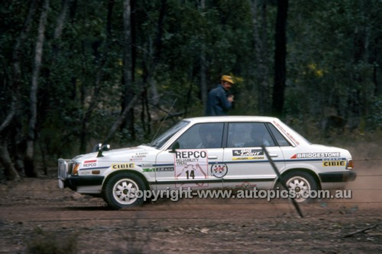 79563 - Noriyuki Koseki, Yoshio Takaoka, Hiroshi Okazaki, Subaru Leone - 1979 Repco Reliability Trial