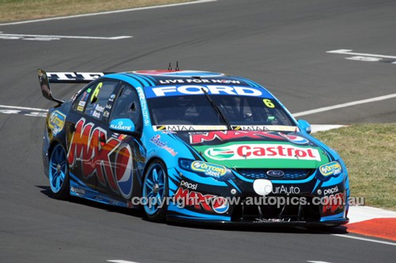 14049 - Chaz Mostert & Paul Morris, Ford Falcon FG - 1st Outright - 2014 Supercheap Auto Bathurst 1000 - Photographer Craig Clifford