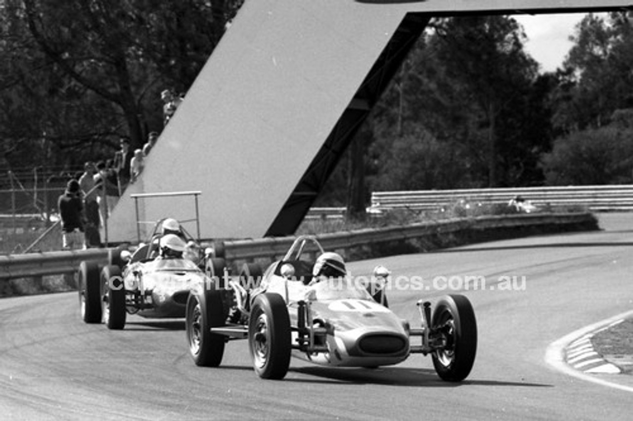 69273 - J. Phillips, CMS Vee - Warwick Farm 1969 - Photographer Lance J Ruting.