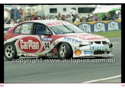 FIA 1000 Bathurst 19th November 2000 - Photographer Marshall Cass - Code 00-MC-B00-003
