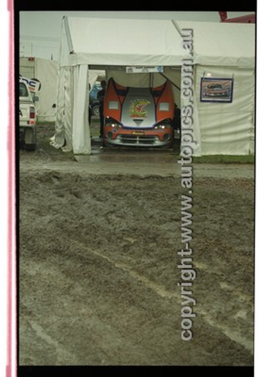 FIA 1000 Bathurst 19th November 2000 - Photographer Marshall Cass - Code 00-MC-B00-071