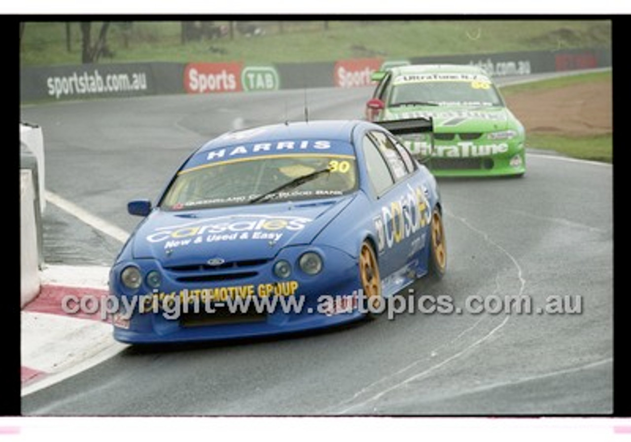 FIA 1000 Bathurst 19th November 2000 - Photographer Marshall Cass - Code 00-MC-B00-100