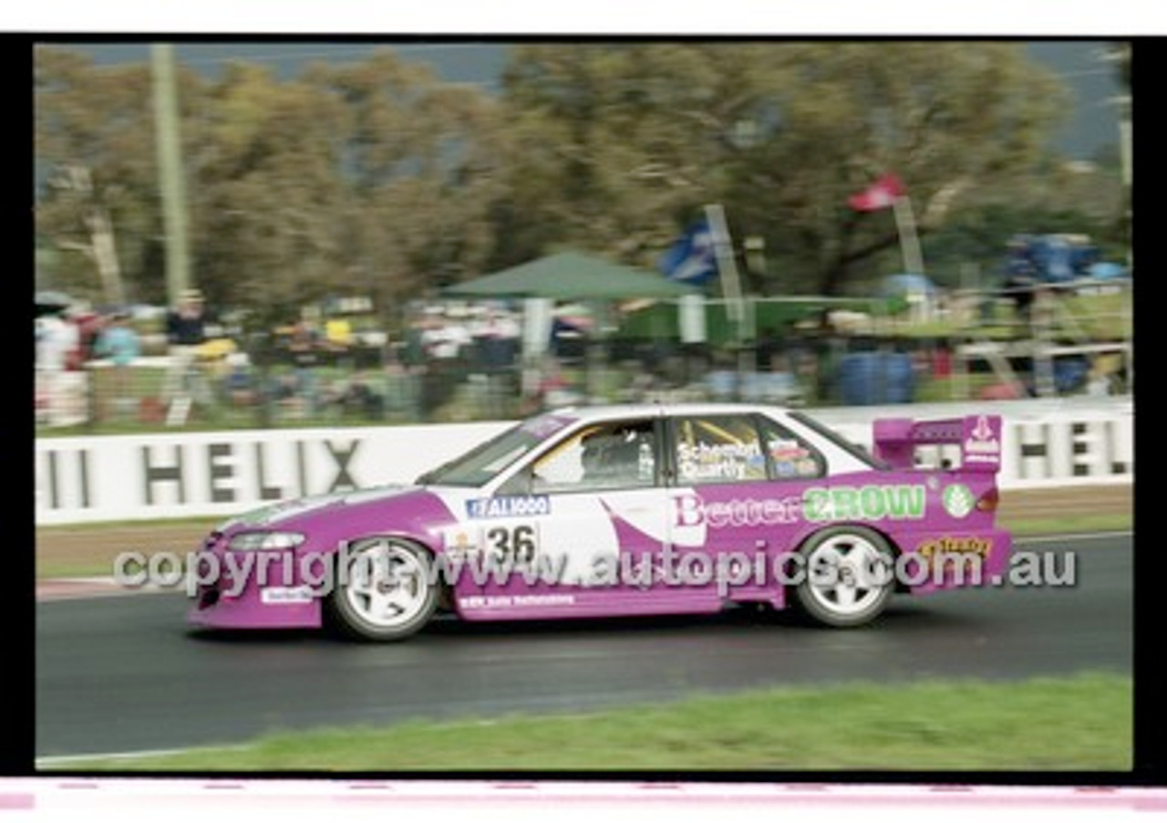 FIA 1000 Bathurst 19th November 2000 - Photographer Marshall Cass - Code 00-MC-B00-125