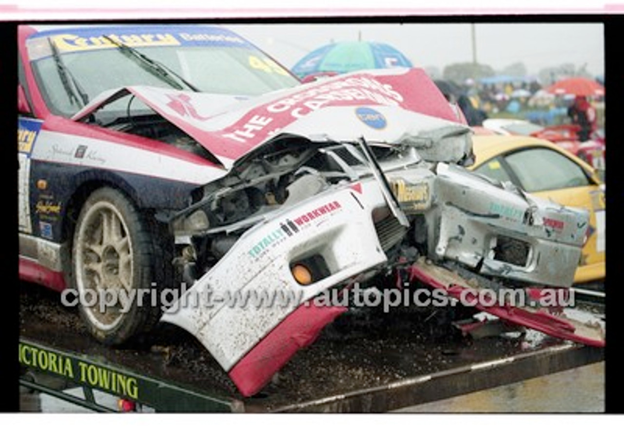 FIA 1000 Bathurst 19th November 2000 - Photographer Marshall Cass - Code 00-MC-B00-187