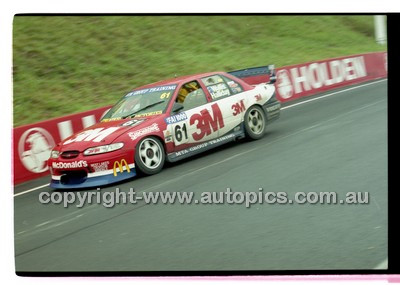 FIA 1000 Bathurst 19th November 2000 - Photographer Marshall Cass - Code 00-MC-B00-374