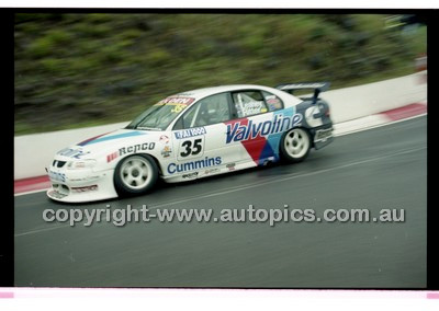 FIA 1000 Bathurst 19th November 2000 - Photographer Marshall Cass - Code 00-MC-B00-421