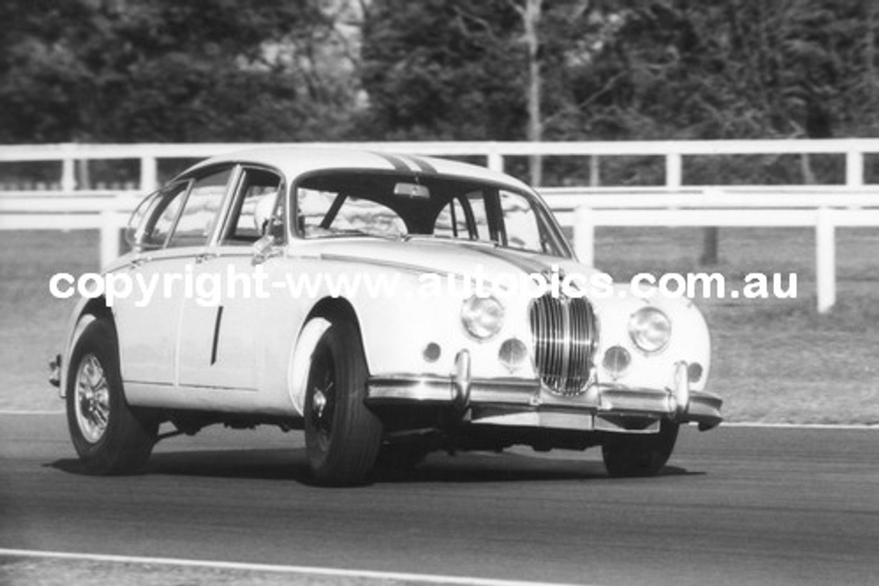 Bob Jane  -  Jaguar 3.8 - Warwick Farm 1964 - Photographer Lance Ruting