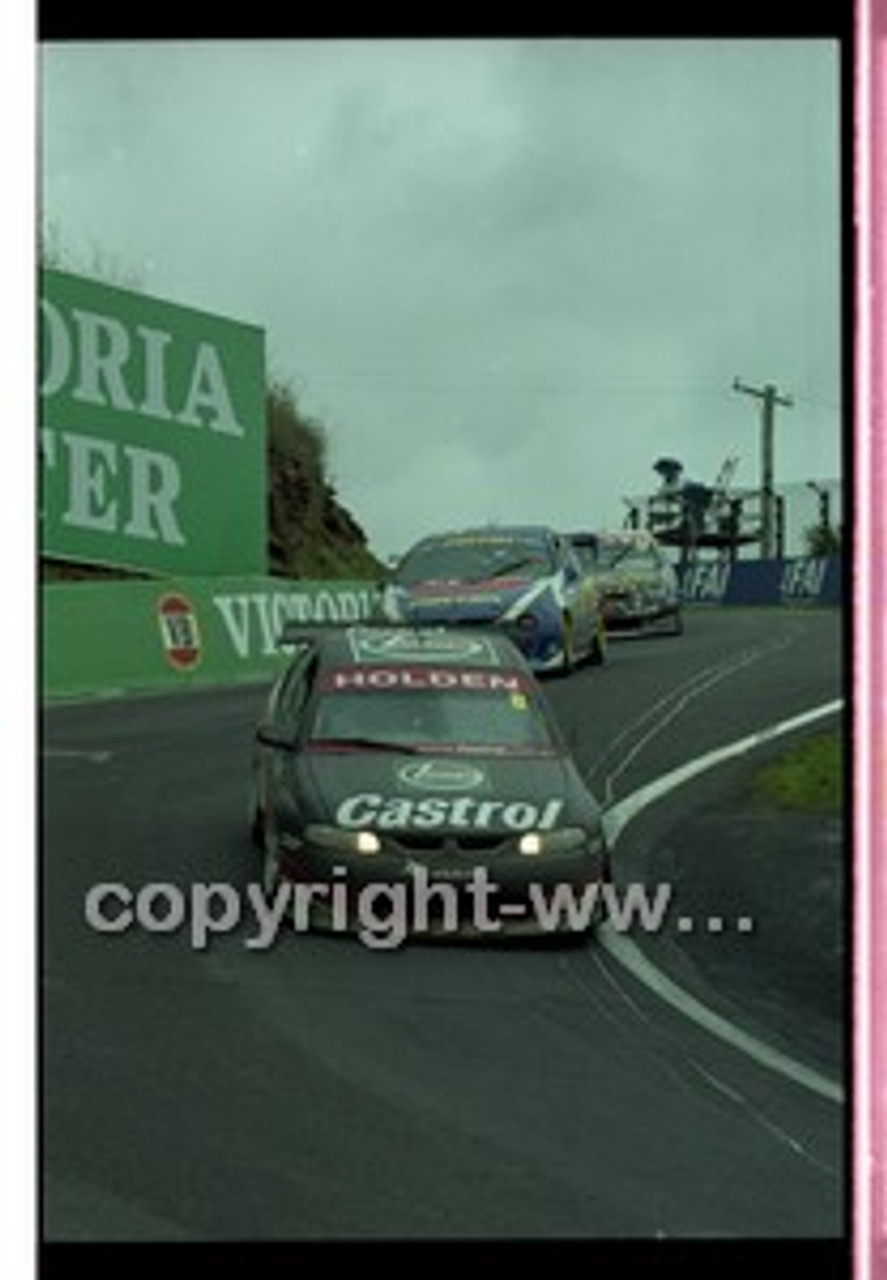 FIA 1000 Bathurst 19th November 2000 - Photographer Marshall Cass - Code 00-MC-B00-438