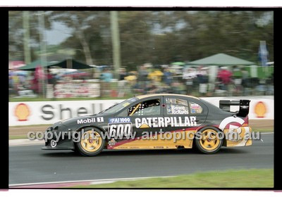 FIA 1000 Bathurst 19th November 2000 - Photographer Marshall Cass - Code 00-MC-B00-487
