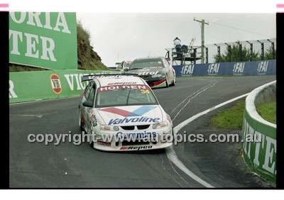 FIA 1000 Bathurst 19th November 2000 - Photographer Marshall Cass - Code 00-MC-B00-496