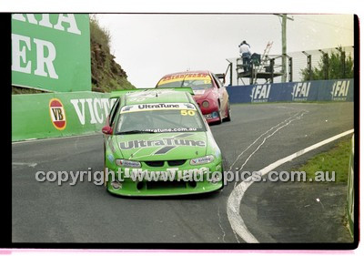 FIA 1000 Bathurst 19th November 2000 - Photographer Marshall Cass - Code 00-MC-B00-505