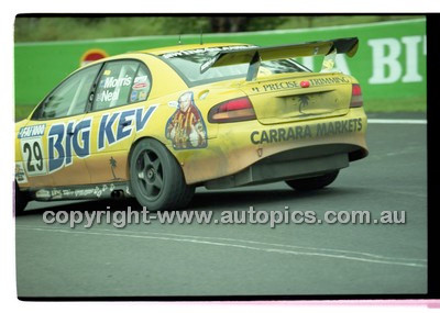 FIA 1000 Bathurst 19th November 2000 - Photographer Marshall Cass - Code 00-MC-B00-572