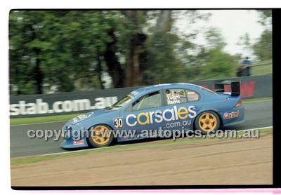 FIA 1000 Bathurst 19th November 2000 - Photographer Marshall Cass - Code 00-MC-B00-596