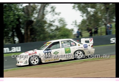 FIA 1000 Bathurst 19th November 2000 - Photographer Marshall Cass - Code 00-MC-B00-599