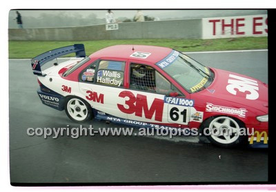 FIA 1000 Bathurst 19th November 2000 - Photographer Marshall Cass - Code 00-MC-B00-668