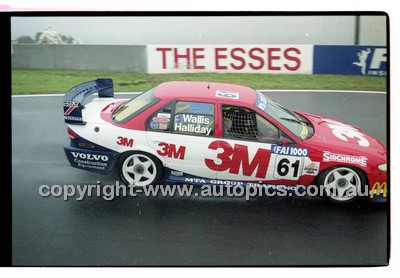 FIA 1000 Bathurst 19th November 2000 - Photographer Marshall Cass - Code 00-MC-B00-691