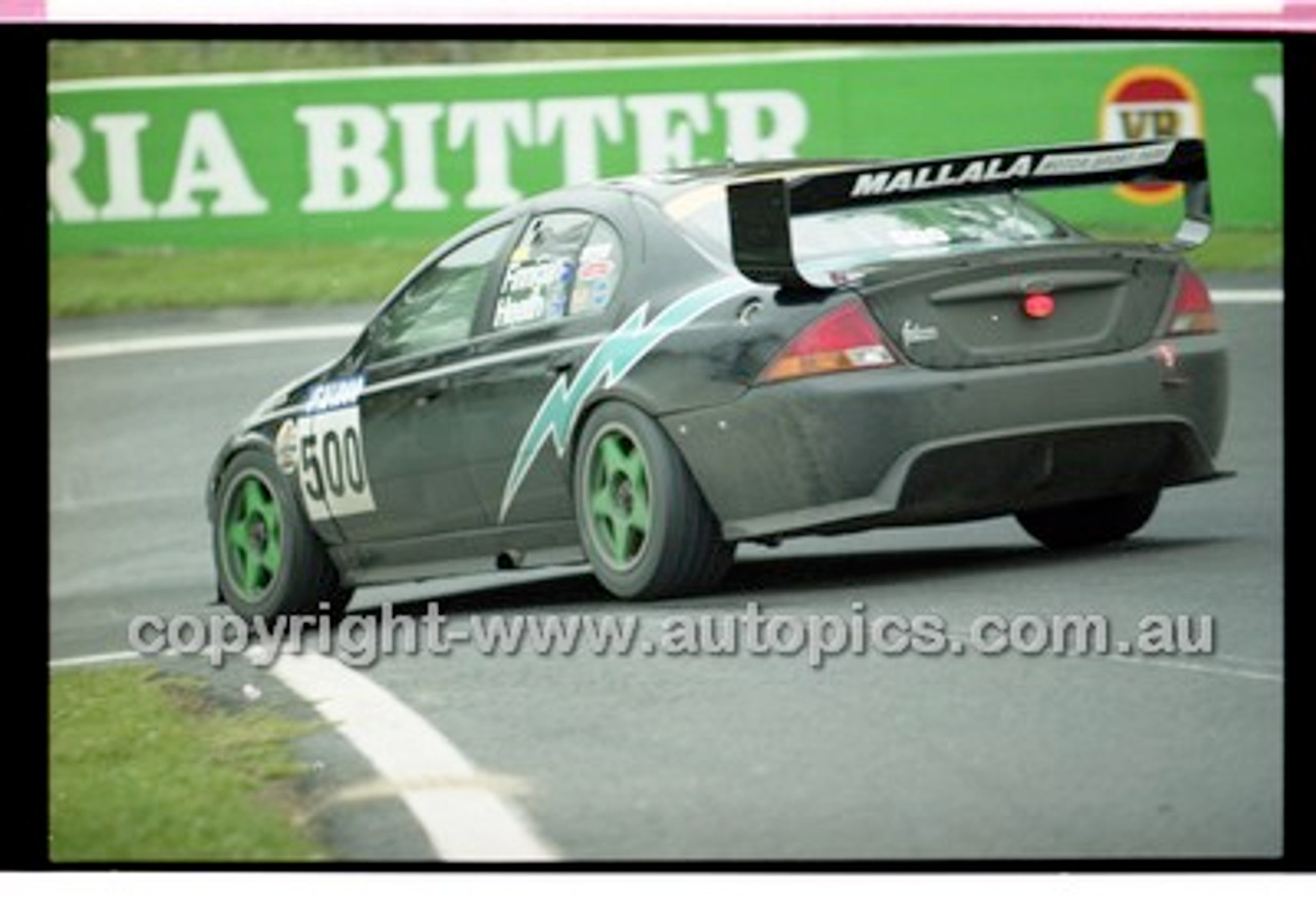 FIA 1000 Bathurst 19th November 2000 - Photographer Marshall Cass - Code 00-MC-B00-710
