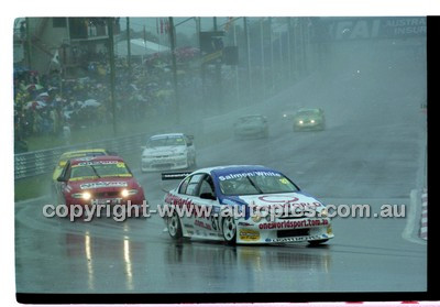 FIA 1000 Bathurst 19th November 2000 - Photographer Marshall Cass - Code 00-MC-B00-716