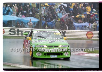 FIA 1000 Bathurst 19th November 2000 - Photographer Marshall Cass - Code 00-MC-B00-728