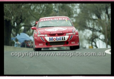 FIA 1000 Bathurst 19th November 2000 - Photographer Marshall Cass - Code 00-MC-B00-748