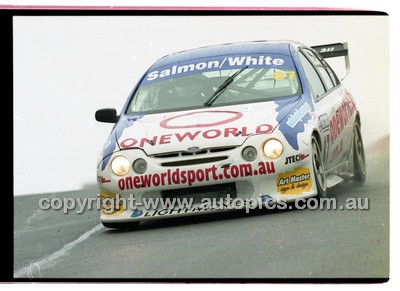 FIA 1000 Bathurst 19th November 2000 - Photographer Marshall Cass - Code 00-MC-B00-774