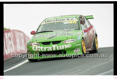 FIA 1000 Bathurst 19th November 2000 - Photographer Marshall Cass - Code 00-MC-B00-783