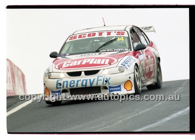 FIA 1000 Bathurst 19th November 2000 - Photographer Marshall Cass - Code 00-MC-B00-787