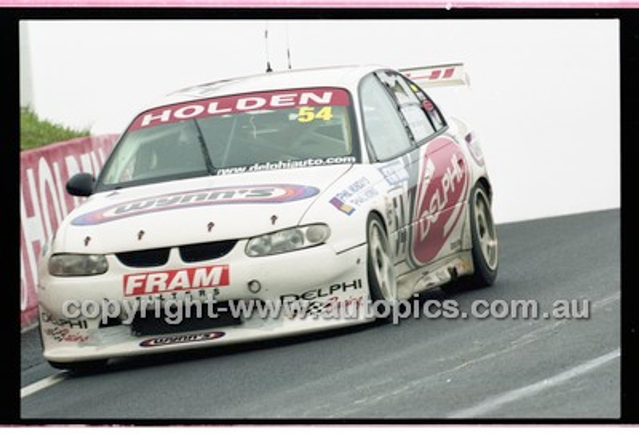 FIA 1000 Bathurst 19th November 2000 - Photographer Marshall Cass - Code 00-MC-B00-797
