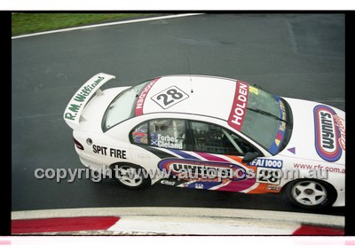 FIA 1000 Bathurst 19th November 2000 - Photographer Marshall Cass - Code 00-MC-B00-826