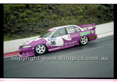 FIA 1000 Bathurst 19th November 2000 - Photographer Marshall Cass - Code 00-MC-B00-851