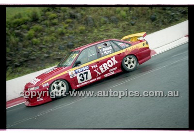 FIA 1000 Bathurst 19th November 2000 - Photographer Marshall Cass - Code 00-MC-B00-857