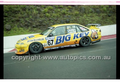 FIA 1000 Bathurst 19th November 2000 - Photographer Marshall Cass - Code 00-MC-B00-867
