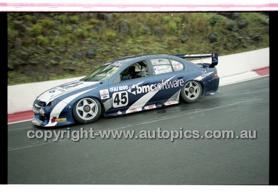 FIA 1000 Bathurst 19th November 2000 - Photographer Marshall Cass - Code 00-MC-B00-868