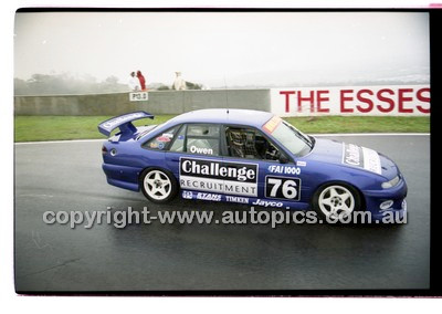 FIA 1000 Bathurst 19th November 2000 - Photographer Marshall Cass - Code 00-MC-B00-883