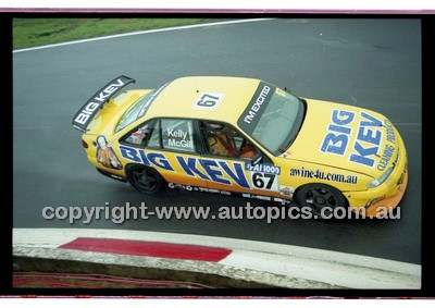 FIA 1000 Bathurst 19th November 2000 - Photographer Marshall Cass - Code 00-MC-B00-910