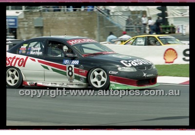 FIA 1000 Bathurst 19th November 2000 - Photographer Marshall Cass - Code 00-MC-B00-933