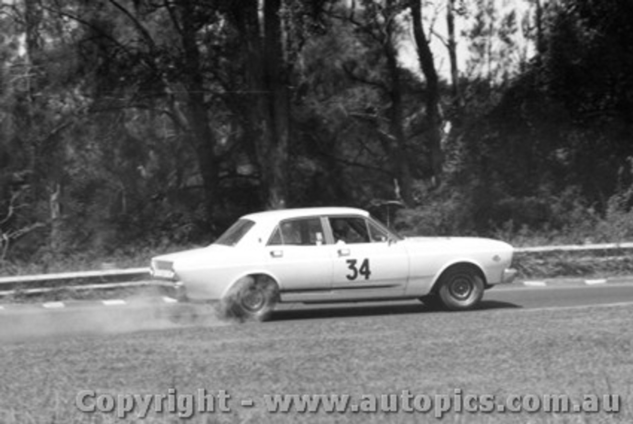 R. Griffith  -  Ford Falcon GT - Warwick Farm 1968